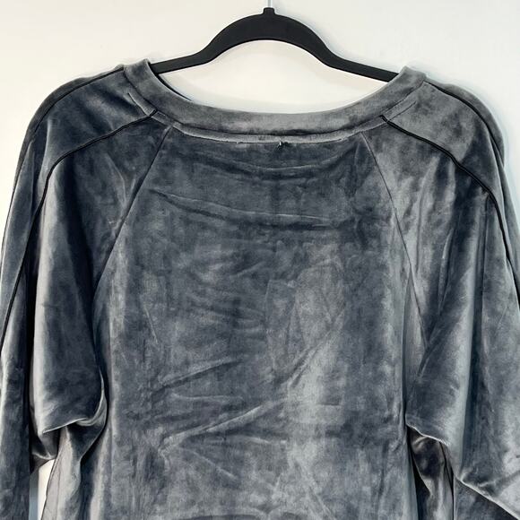 POL Crushed Velvet Grey Plush Small Crewneck Sweatshirt Stretch Loungewear NWOT - Picture 6 of 10